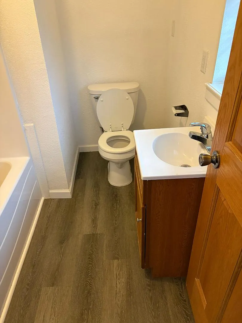 206 Weaver Road - 30 — Photo 3