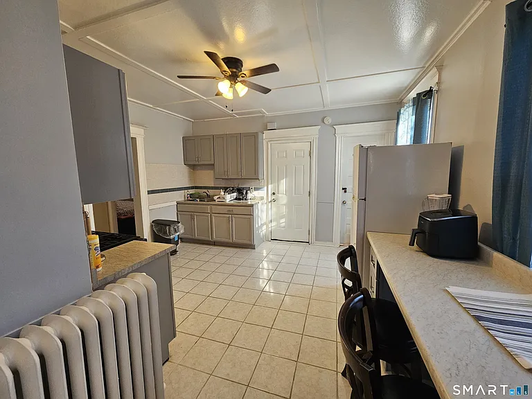 592 Laurel Ave #2 — Photo 20