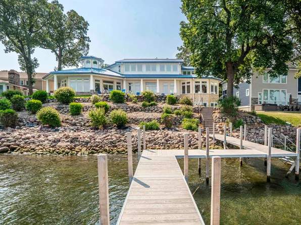2502 Okoboji Blvd, West Okoboji, IA 51351