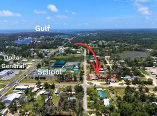 1111 Central Ave NE, Steinhatchee, FL 32359