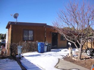 983 Cheyenne St, Los Alamos, NM 87544