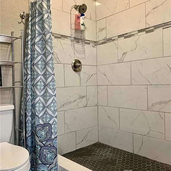 1245 Catalpa Ln #2 — Photo 39
