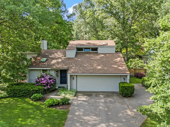 682 Wintersun Pl, Holland, MI 49424