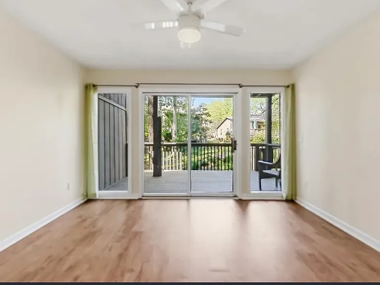 161 Ingleoak Ln — Photo 4