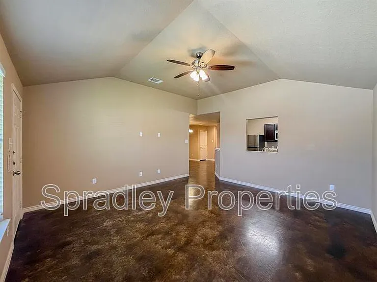 1051B Mason Dr — Photo 3