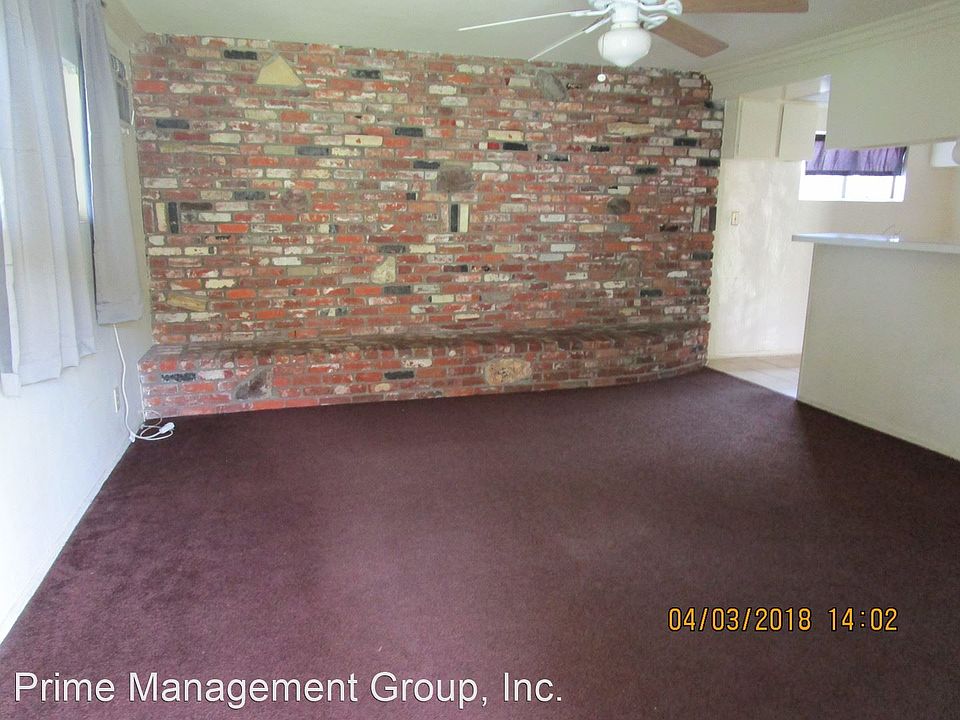 2nd image of 11632 Roseglen St #11634