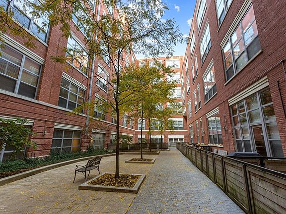 4th image of 1735 N Paulina St APT 515