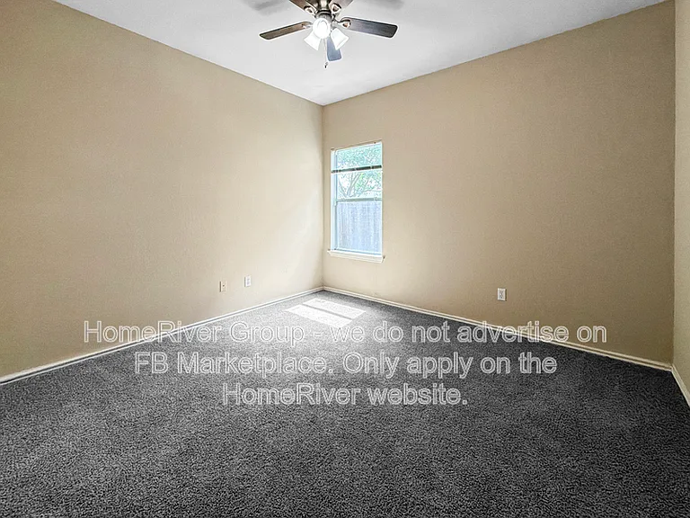 11502 Liberty St — Photo 8