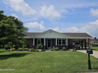 115 Hurstland Dr, Bardstown, KY 40004