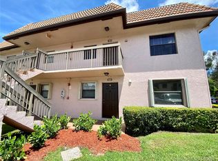 10333 NW 11th St #106, Hollywood, FL 33026