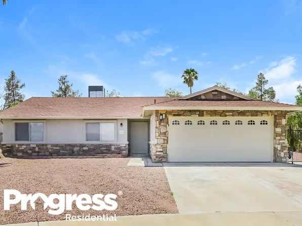 221 Village Ct, Henderson, NV 89015