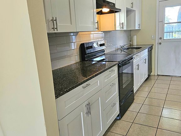 5th image of 725 Northlake Blvd APT 17