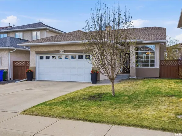 1642 Wingert DRIVE, Regina, SK S4X 4P9