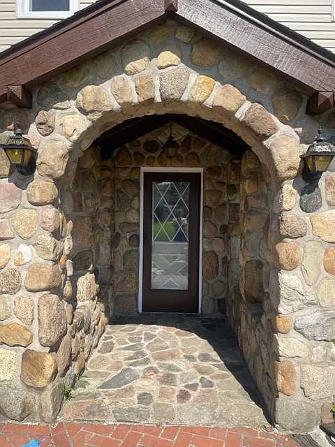 West Entryway - 4806 W Ridge Rd