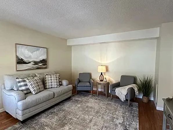 2503 Lakeview Dr APT 9