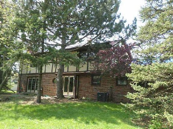 3rd image of 13041 Pueblo Ct
