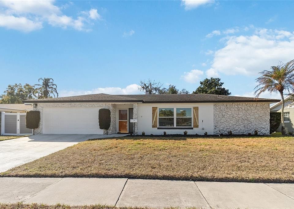 1st image of 1220 BONNIE LOU DRIVE