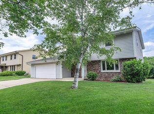 2500 W Abbott Ave, Milwaukee, WI 53221