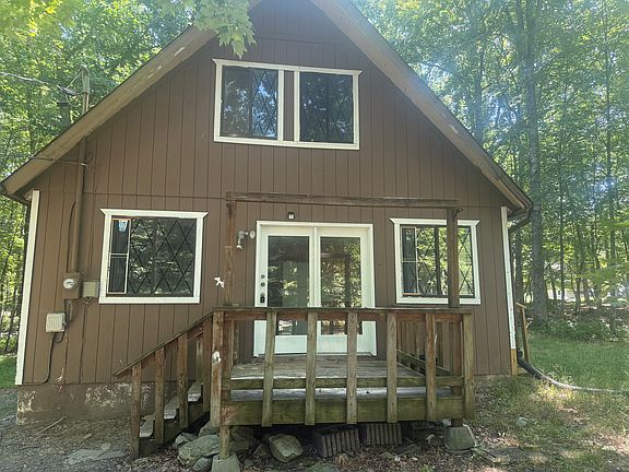 5th image of 2111 Spring Dr