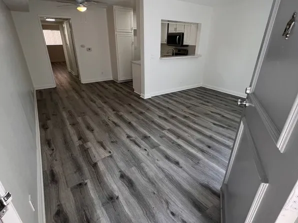FUN - Fulton North, 4648 Fulton Ave APT 102, Sherman Oaks, CA 91423