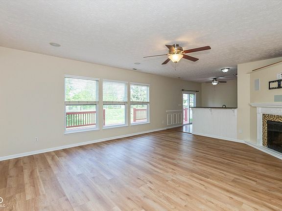5th image of 14530 Baldwin Ln