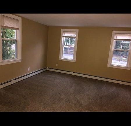 3rd image of 8 E Oneida St #1W