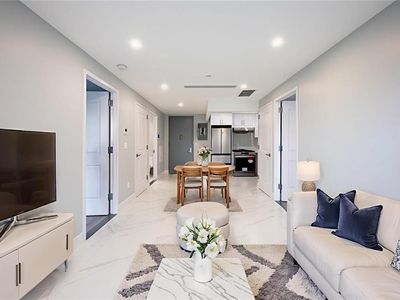 643 5th Ave #5D, Brooklyn, NY, 11215