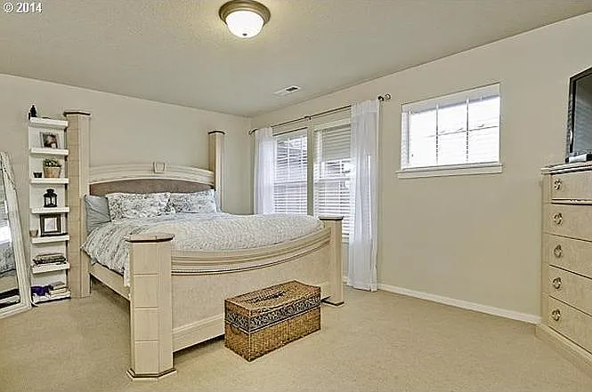 3 bed, 1479 sqft, $2,450 — Photo 4