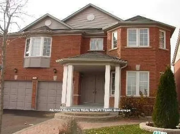 250 Staines Rd Unit 2, Toronto, ON M1X 1V4