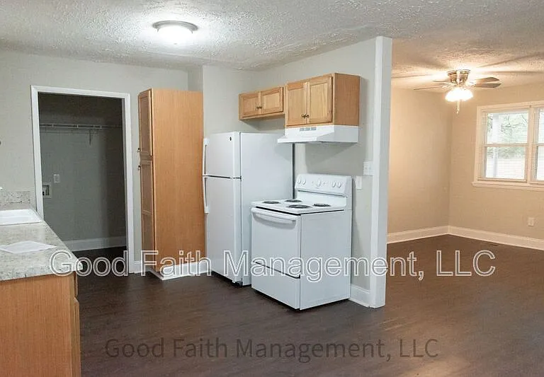 3910 Byrd Rd — Photo 7