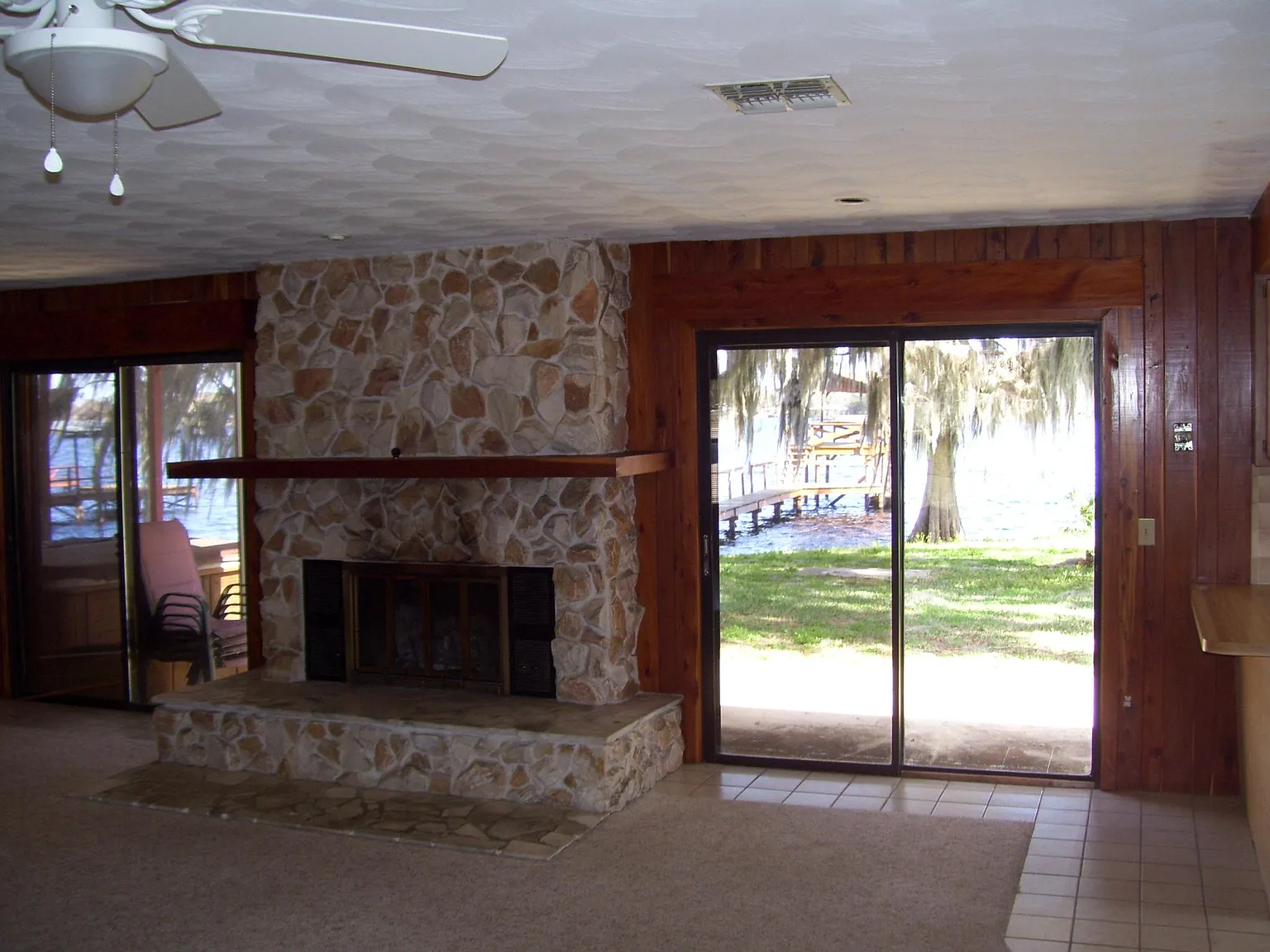 4 bed, 2022 sqft, $2,500 — Photo 4