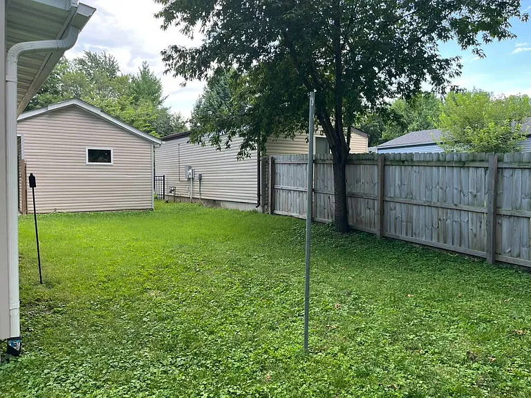 3291 Mowing Green Dr — Photo 37