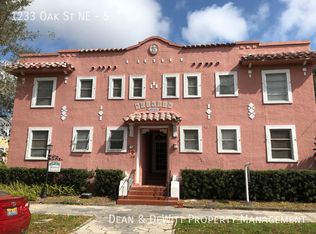 1233 Oak St NE APT 5, Saint Petersburg, FL 33701