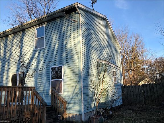 5th image of 1240 Cordova Ave