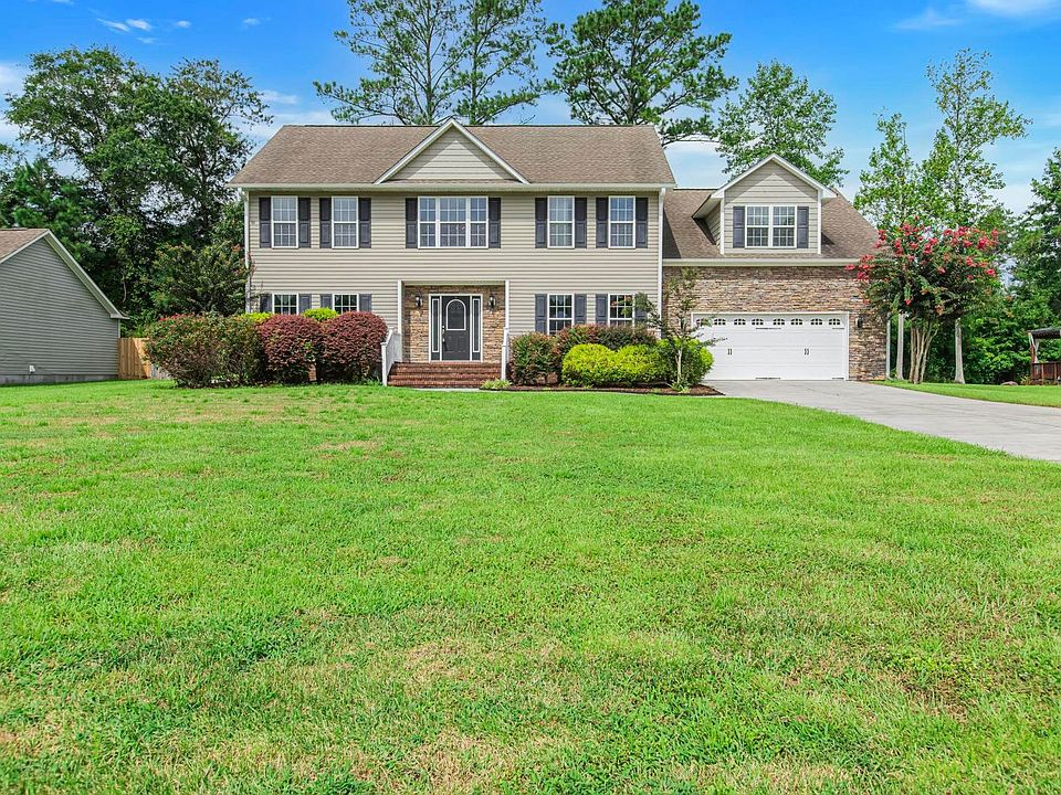 1st image of 163 Louie Ln