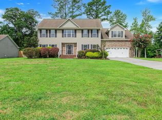 163 Louie Ln, Jacksonville, NC 28540