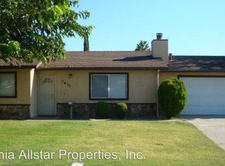 1051 9th St, Turlock, CA 95380