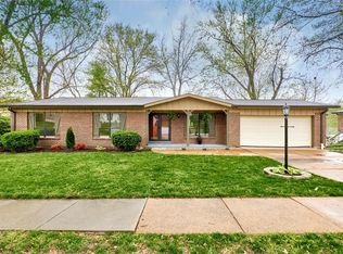 10231 Quail Run Dr, Saint Louis, MO