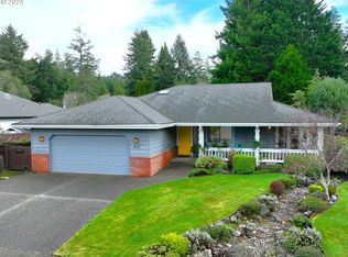 970 Krista Ln, Brookings, OR 97415