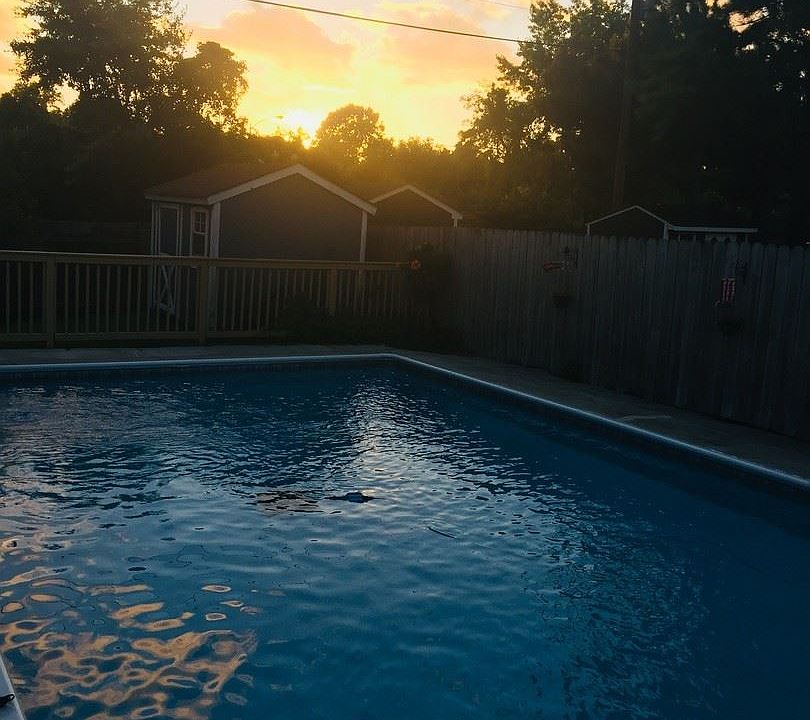 1st image of 2312 Greenwell Ct