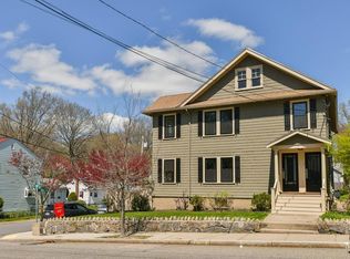305-307 Corey St, West Roxbury, MA 02132