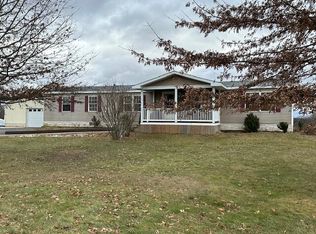 332 Route 276, Champlain, NY 12919