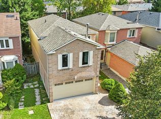 137 Chelwood Dr, Vaughan, ON L4J 7C6