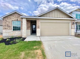 2720 Coral Valley, Seguin, TX 78155