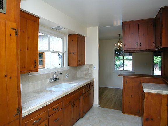 Country kitchen with breakfast area