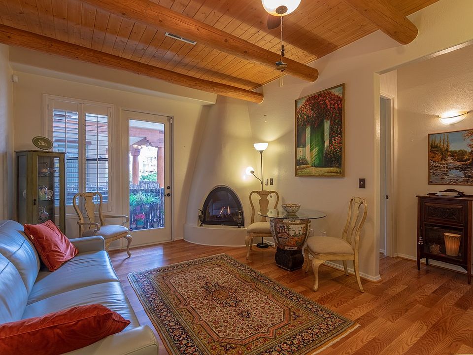 1st image of 1405 Vegas Verdes Dr #109