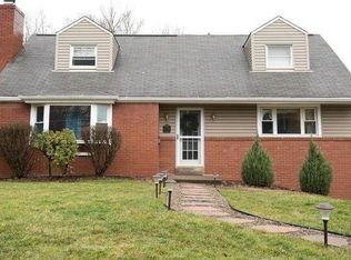 6088 Dalmation Dr, Bethel Park, PA