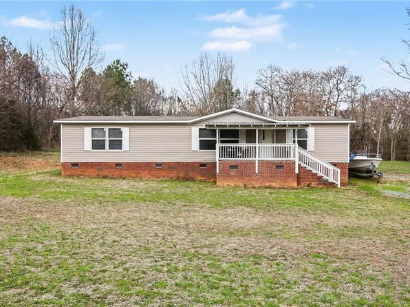 4963 Thom Rd, Mebane, NC 27302