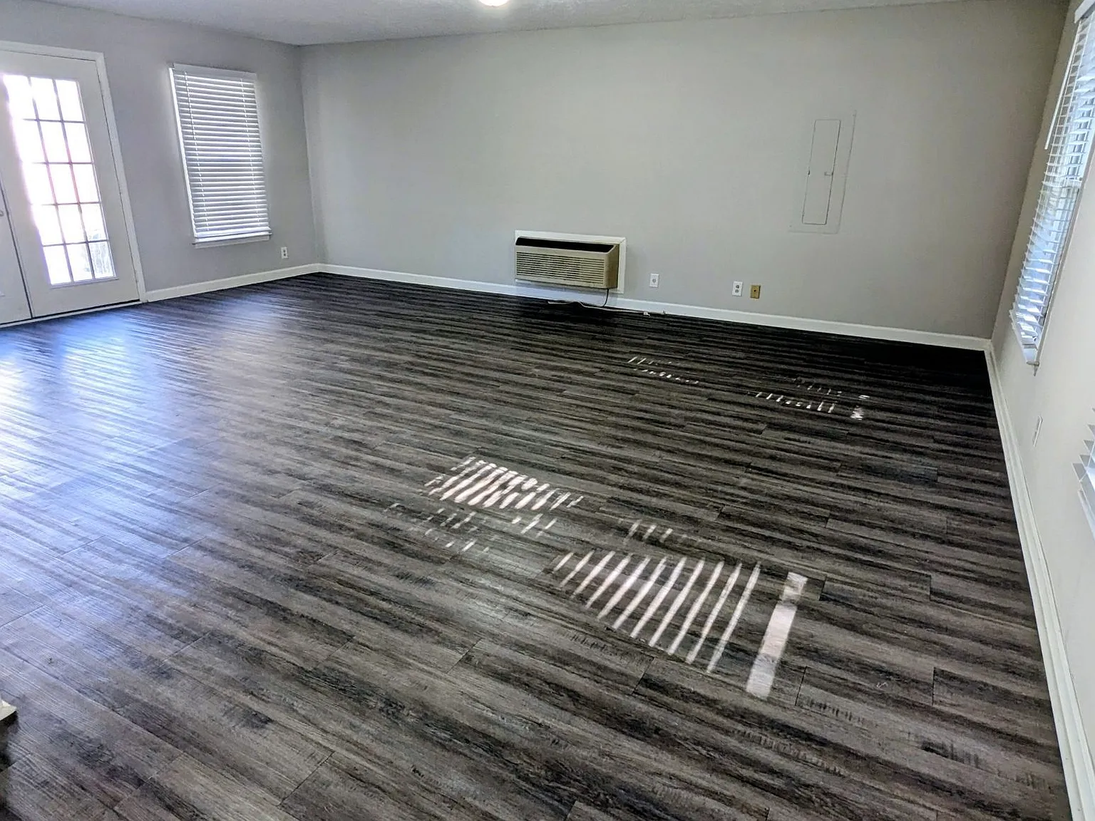 502 Irongate Boulevard - 1 — Photo 2