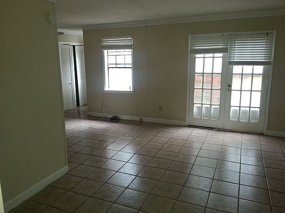 4th image of 3356 Cristil St